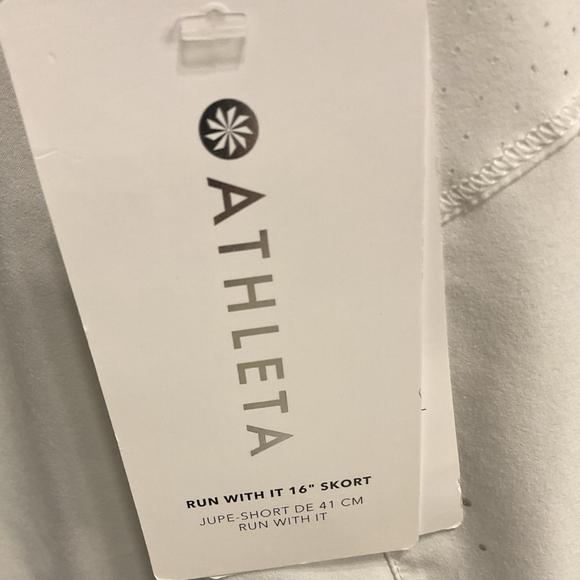 Athleta Run With It 16” White Skort Size L NWT - Picture 5 of 14